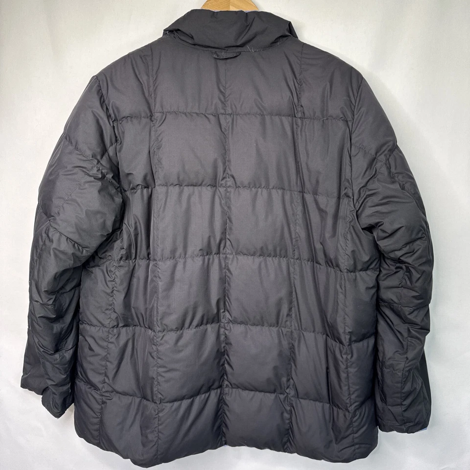 Lands’ End Goose Down Puffer Jacket Women’s 14/16 Petite Black Blue Reversible - Image 4 of 4