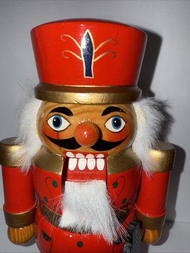 2003 Wood Soldier Nutcracker Red Guard 8” - Picture 2 of 7