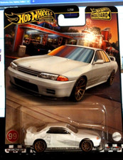 HOT WHEELS BOULEVARD 99 NISSAN SKYLINE GT-R BNR32 WHITE MINT