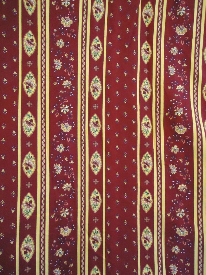 COUPON TISSU PROVENCAL COULEUR BORDEAUX FLEURS - Photo 2/4