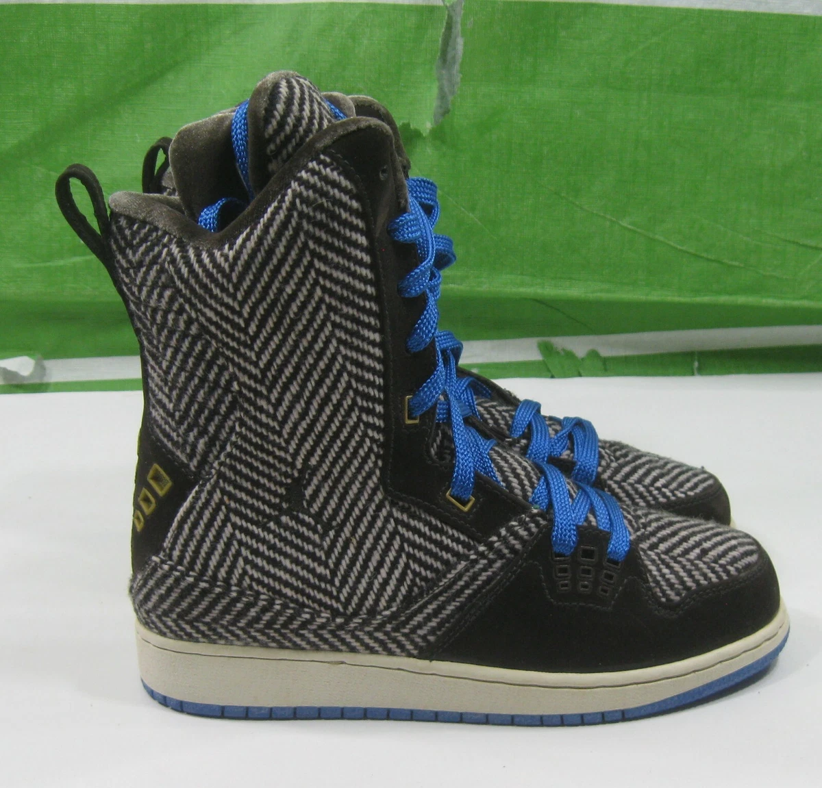 331944 241 Nike Jordan Flight 23 6in Boots youth Size 4 women