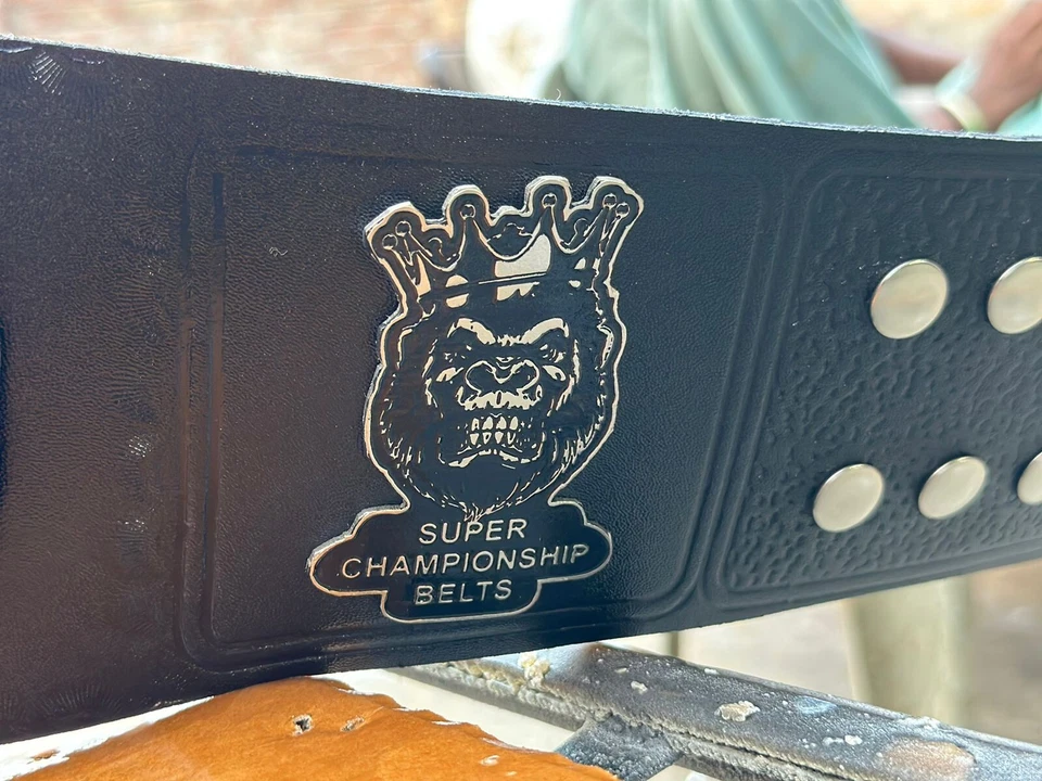 Cinturón Campeonato NFL LAS VEGAS Raider Nation Liga Americana de Fútbol Americano 2MM Latón Foto 3 de 4