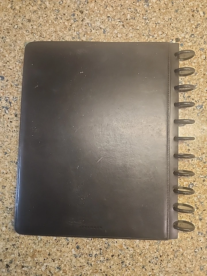 Levenger Circa Black Leather Foldover Notebook Size Junior   Used With Refills - Image 2 of 4