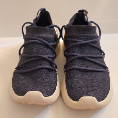adidas Ultimamotion Grey Pale Nude Athletic Sneakers F37037 Lightweight