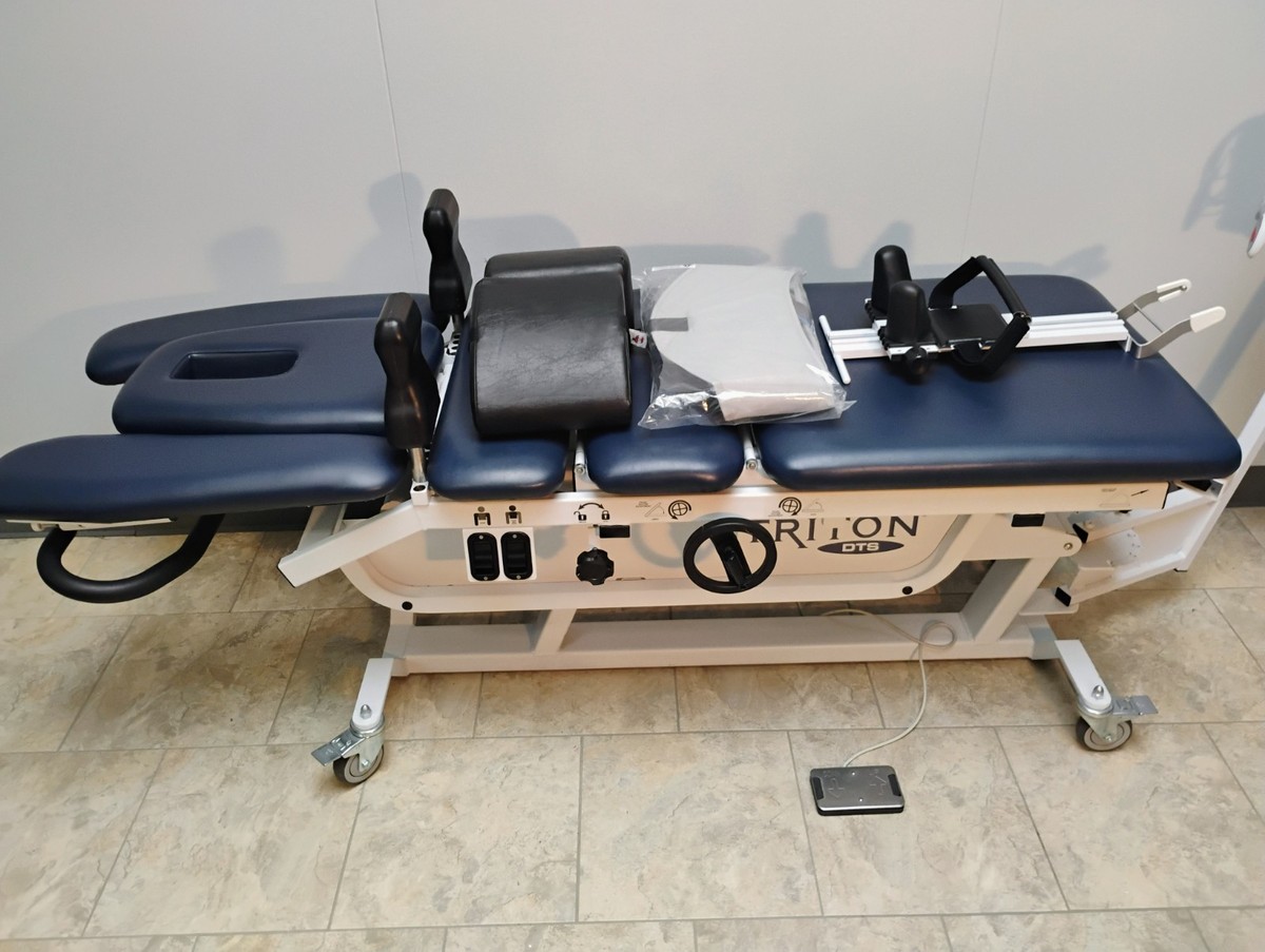 Chattanooga TRITON DTS Decompression Traction Table Table Therapy