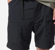 UNIQLO Geared Shorts 8" Buckled Belt Pockets 09 Black US Men Size M NEW SHIP US