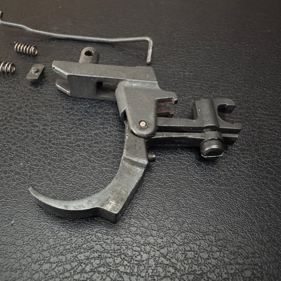 Ruger M77 Tang Safety Trigger Assembly Parts Set Blued Original