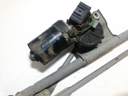 0390241142 vorne Scheibenwischermotor Teilenummer 058980302 Opel  DE601718-46