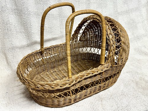 Vintage Wicker Woven Bassinet Cradle Moses Baby Basket w/Handles & Hood Nice!