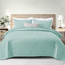 Exclusivo Mezcla Soft Quilt Set Queen/Full, 3-Piece Lightweight Quilt Aqua