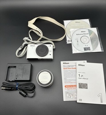 Appareil Photo Hybride Nikon 1 J1 - Couleur Blanc - Occasion En Très Bon état