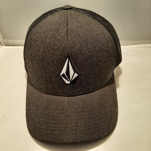 Volcom Stone Trucker Genuine Snapback Cap Hat Embroidered Surf Sun Skate Fun - Picture 2 of 12