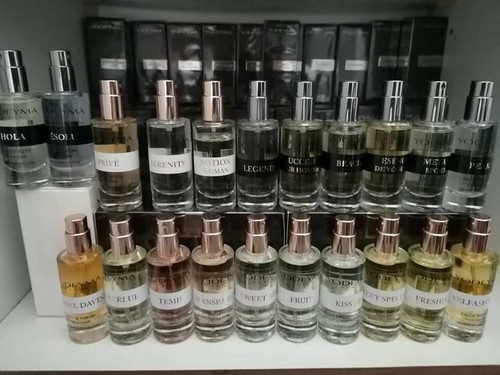 Yodeyma profumi donna/uomo originali 15ml equivalenti SENZA TAPPO SENZA  SCATOLO. | eBay