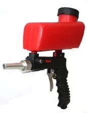 NEW 20 Oz. Hopper Gravity Feed Sand Spot Blaster Gun Remove Paint Rust