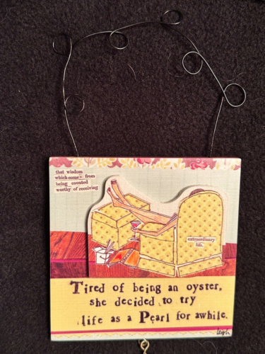 Dendaco Curly Girl Design Small Hanging Inspirational Quote Paris Plaque NEW - Picture 23 of 38