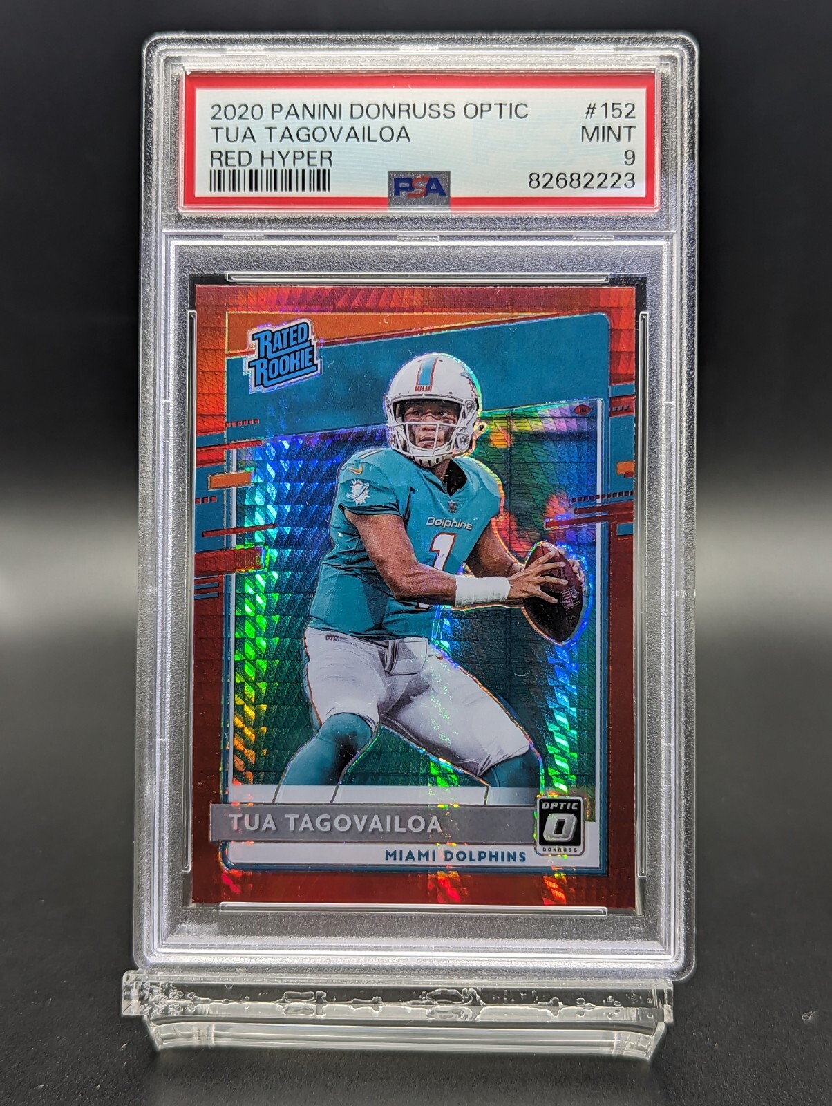 2020 Donruss Optic Tua Tagovailoa Rated Rookie Red Hyper Fanatics PSA 9