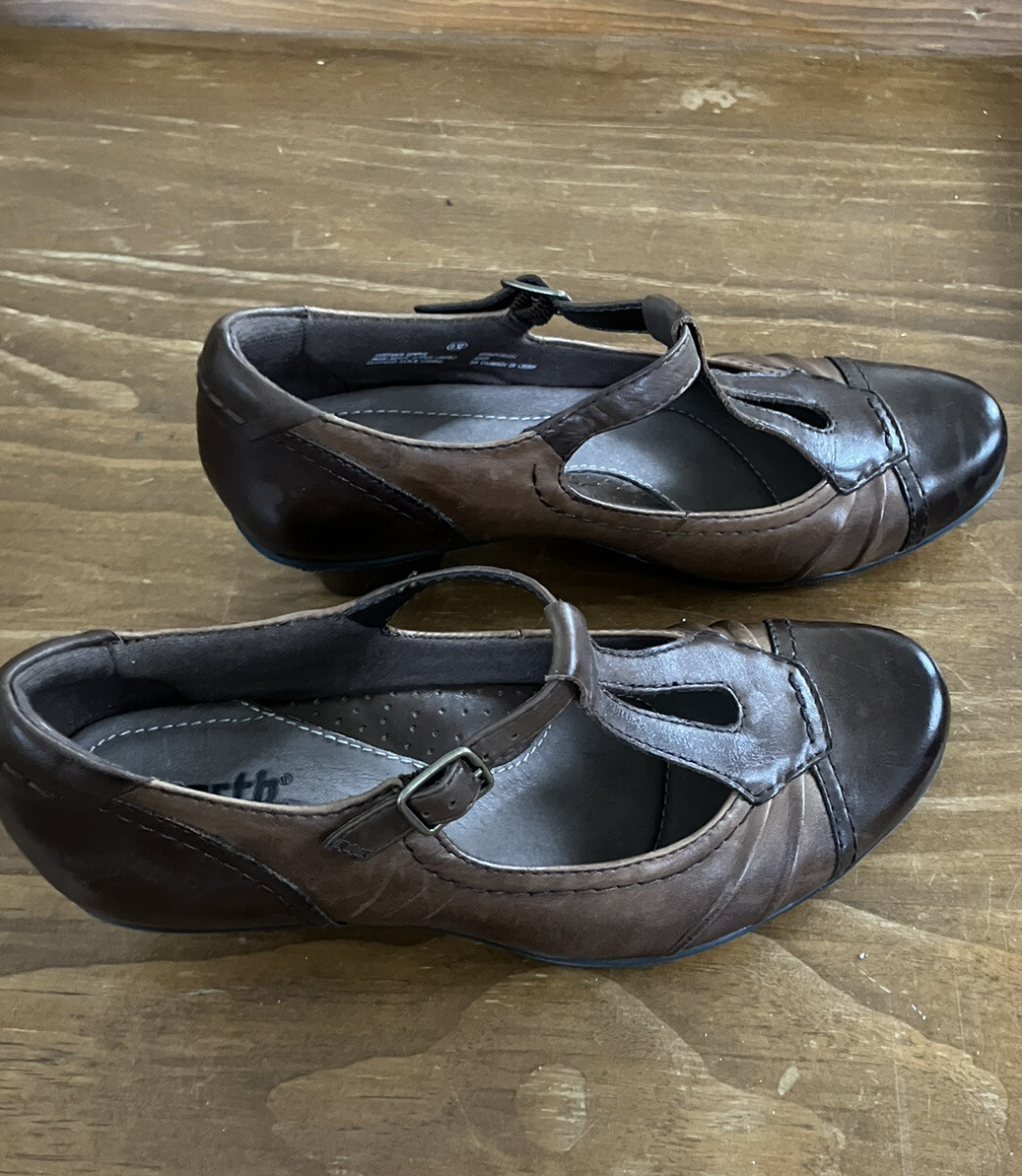 earth wanderlust shoes