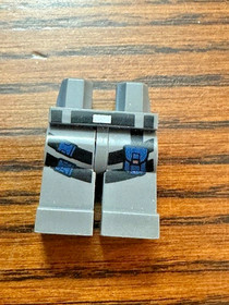 LEGO Jurassic World Minifig Vest Sand Blue Body Armor ACU Pattern Helmet Pants