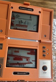 NINTENDO Donkey Kong Game and Watch (DK-52) 1982 WORKING No Batt Cover