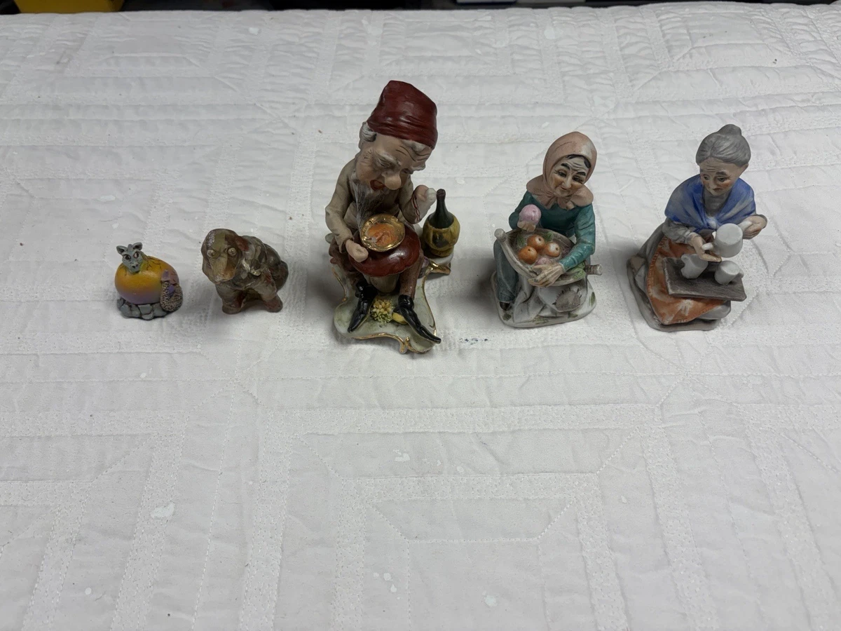 Capodimonte Dog In Antique Ceramic & Porcelain Figurines for sale