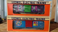 Lionel Disney Mickey Mouse Boxcars Set of 2 6...