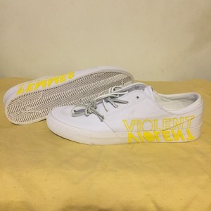 nike sb violent