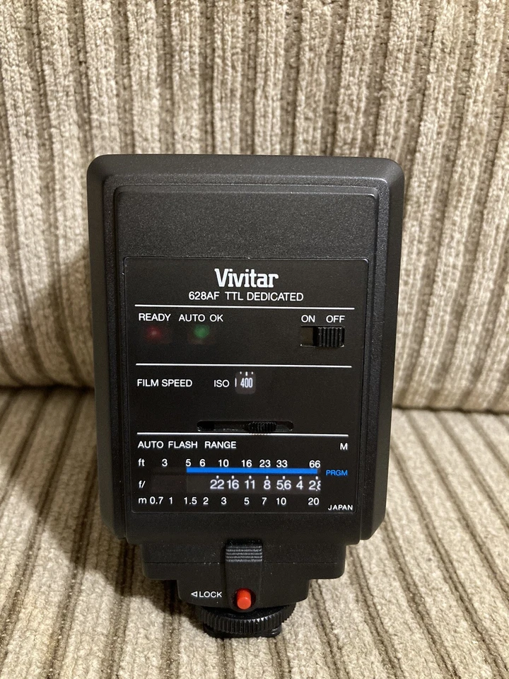 Vivitar 628AF Dedicated TTL Flash for Minolta Maxxum Cameras  - Image 2 of 3