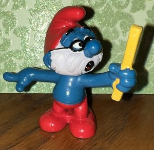 Vintage Schleich Peyo 1981 Smurf PVC Figurine Papa Smurf Teacher Glasses Ruler