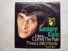 Single - Leapy Lee - Here comes the rain / Three little words I love you - 60er