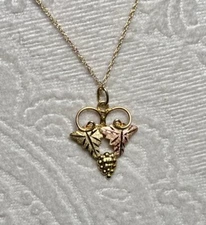 Black Hills Gold Tri Color Leaves Grapes Necklace 