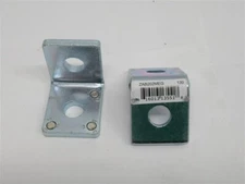 ZAB202MEG , 2-Hole 90° Angle Strut Bracket With Magnets (PK 2)