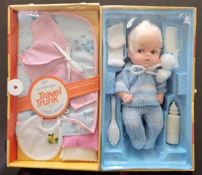 VNTG 7'' Drink & Wet Baby Doll & Travel Trunk Full Of Clothing Gold Berger 9 PC