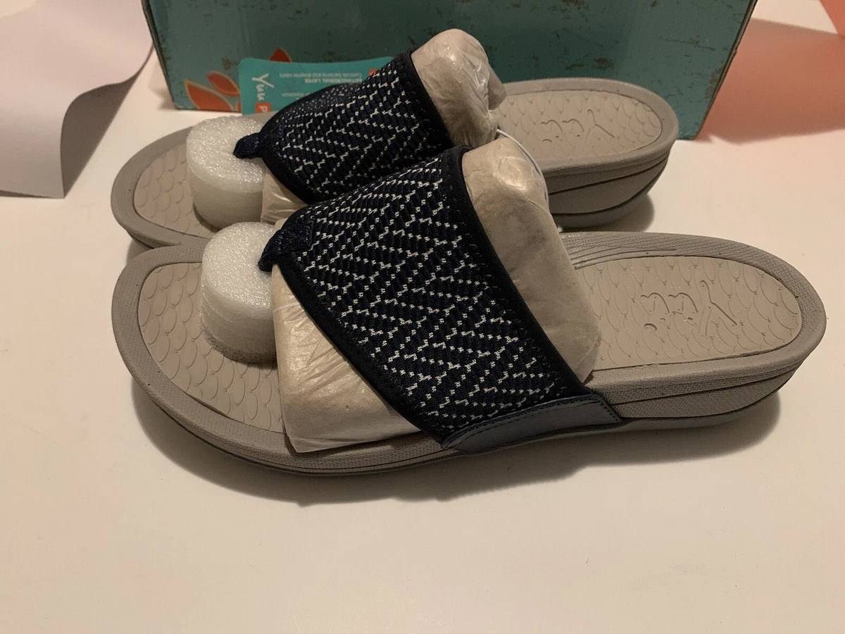 Yuu dorah best sale sandals