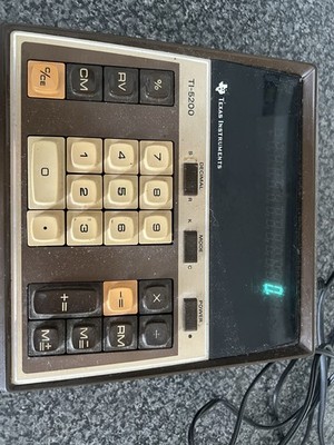 Texas Instruments TI-5200 Vintage Tischrechner mit Netzteil
