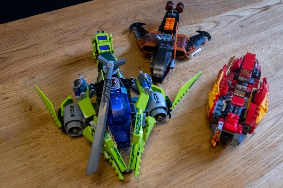 LEGO Ninjago 9443 Rattlecopter, photo 2 of 3