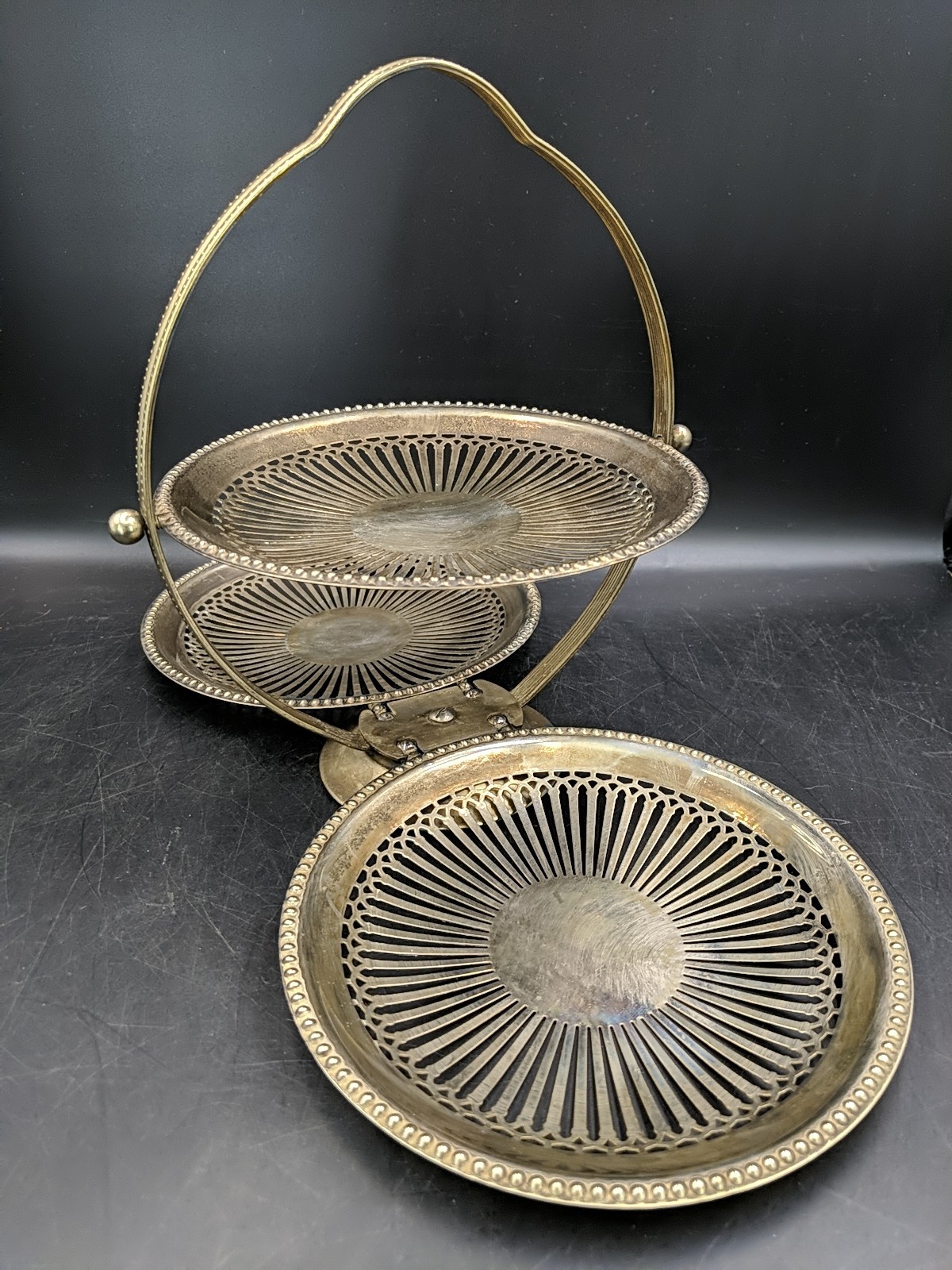 Edwardian Style Three Tiered Serving Stand Collapsible Clam Shell Storage Handle