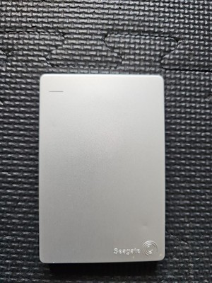 Seagate Backup Plus for Mac Portable Drive 1TB SDR00F1 1KAAP1-500 External Drive