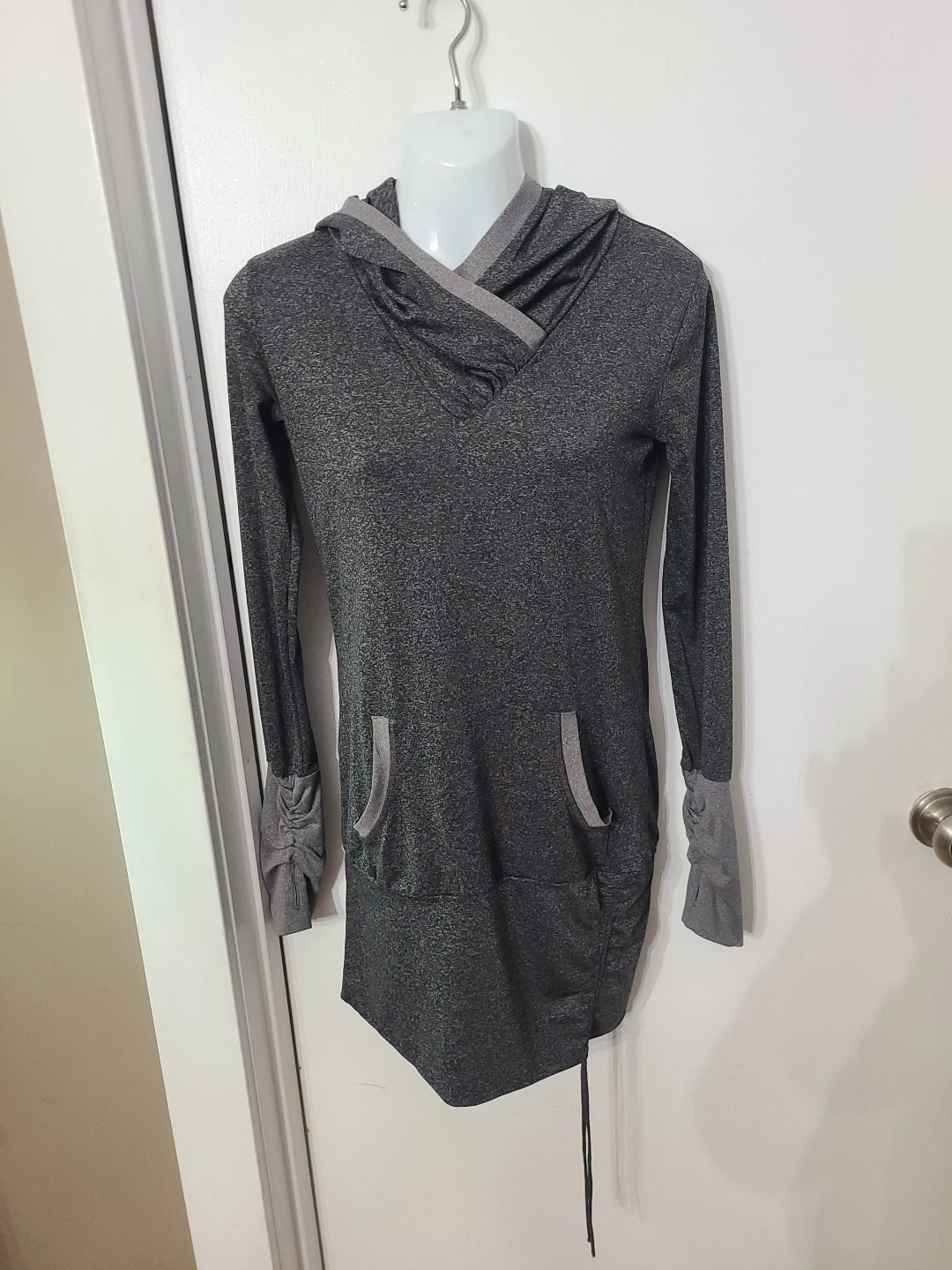Women's MAURICES In Motion Gray Polyester Ruched Pullover Hoodie Tunic/ Dress S