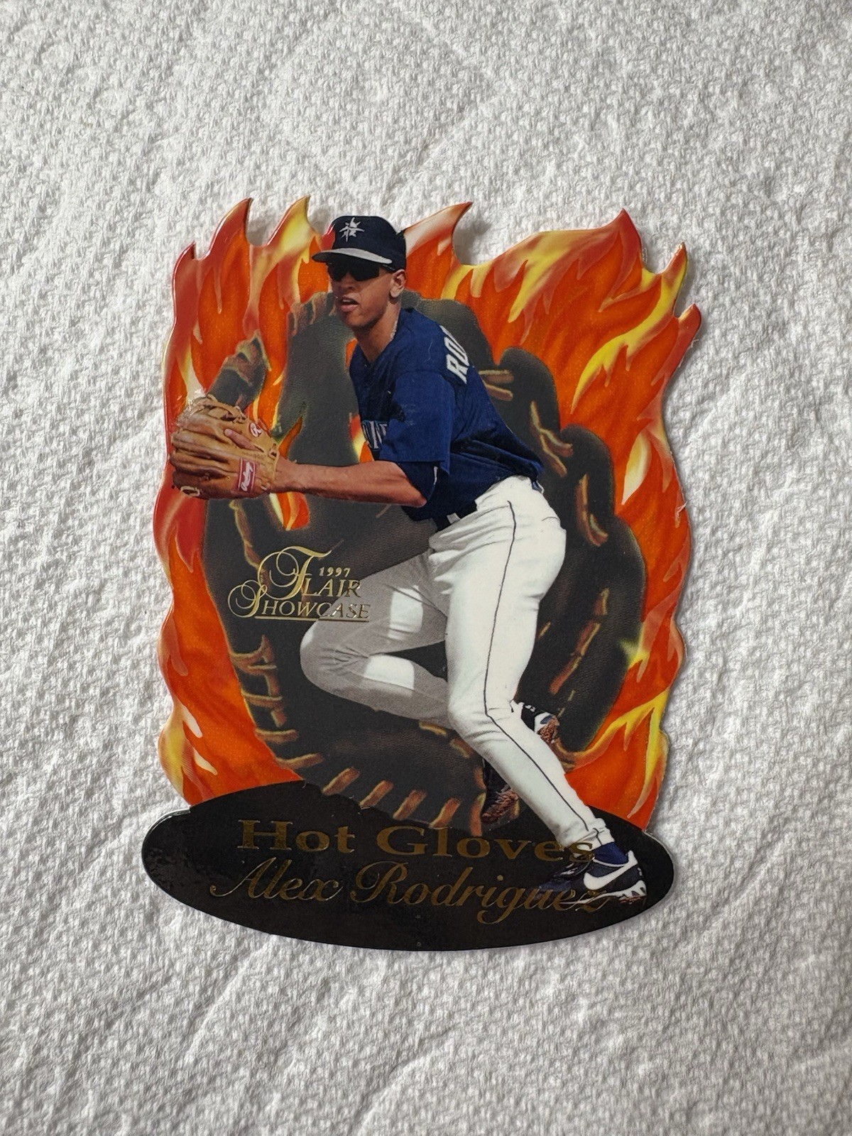 1997 Flair Showcase Alex Rodriguez Hot Gloves Die Cut SP