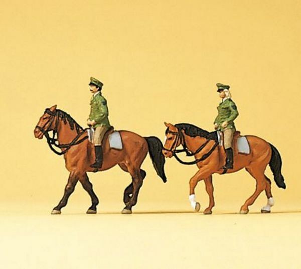 Preiser 79139 N Scale People Working German Mounted Police