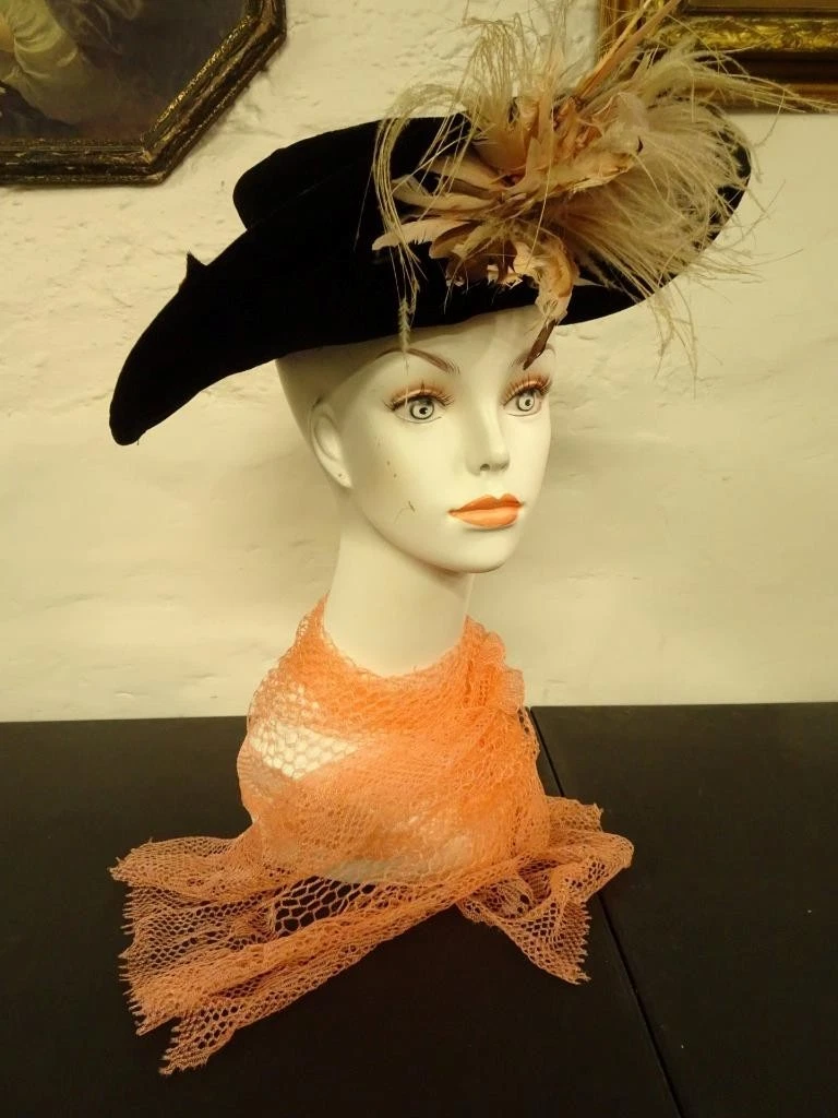 Black Velvet 1940s Vintage Hats for Women for sale | eBay display picture 1