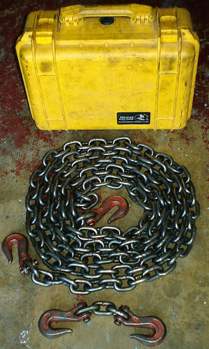 Heavy Duty 16' Chain with 3/8" Forged Alloy T-80 Grab Hook & 1450 Pelican Case