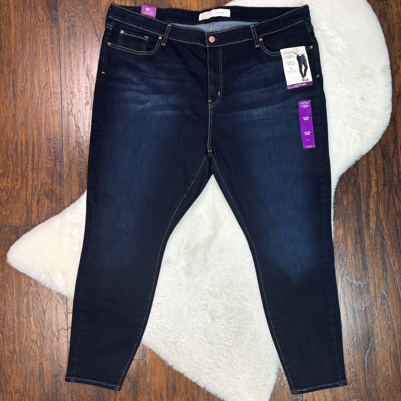 Signature Levi Strauss Jeans 24S Mid-Rise Skinny Dark Wash Stretch 24 Short NWT
