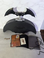 Batman: Arkham Asylum Collector's Edition BATMAN WING CASE, BOOK, BATARANG, Card