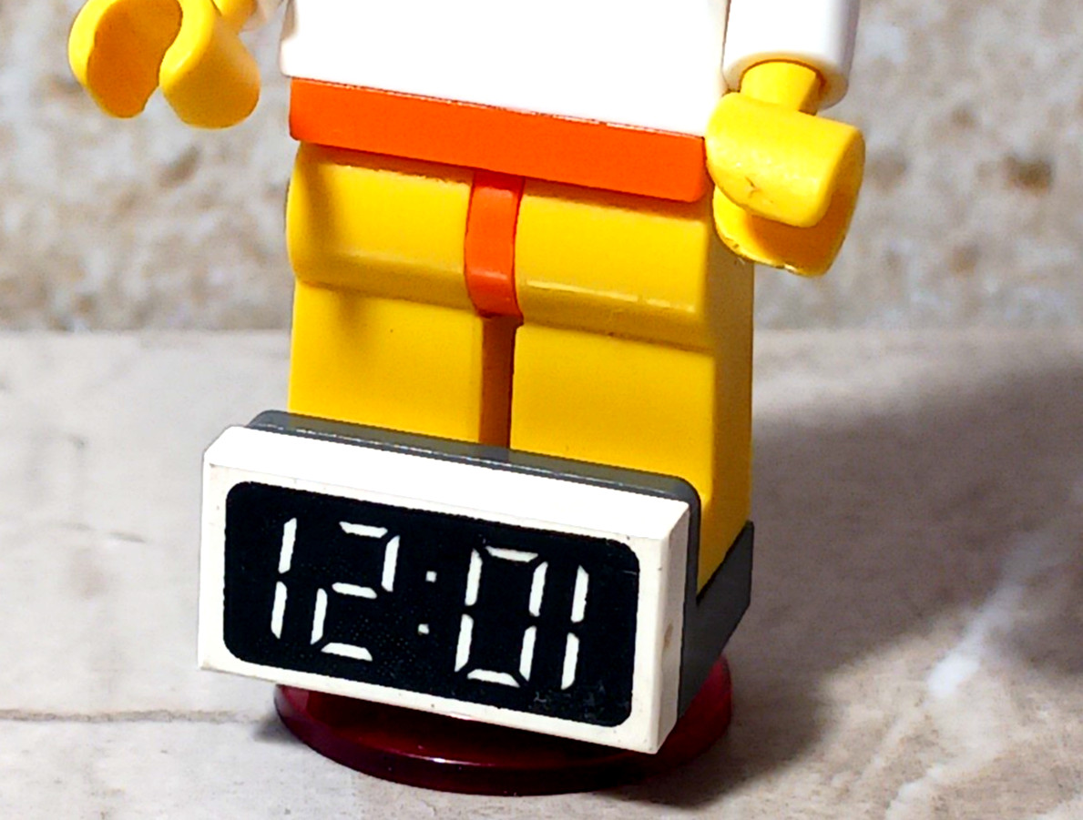 New LEGO Alarm Clock Digitals 80's is Calling WAKE UP Printed flip RED Stand