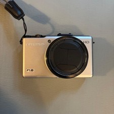 OLYMPUS XZ-1 Compact Digital Camera with Battery and Accessories Tested