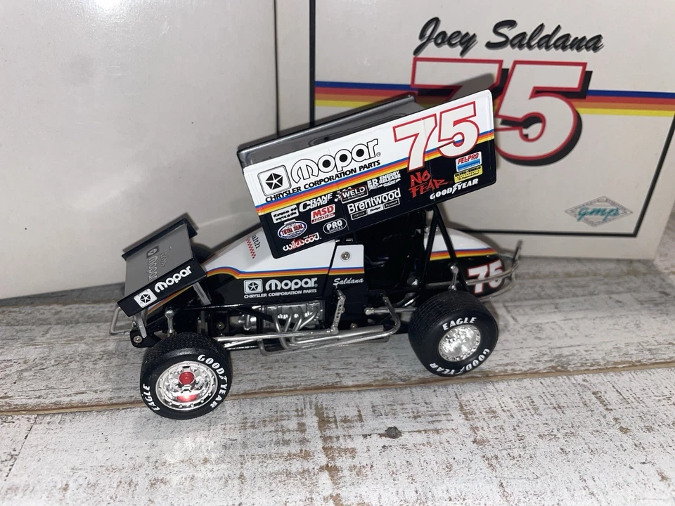 GMP Joey Saldana Mopar Sprint car #75 NASCAR 1:25 w/box - Image 2 of 4