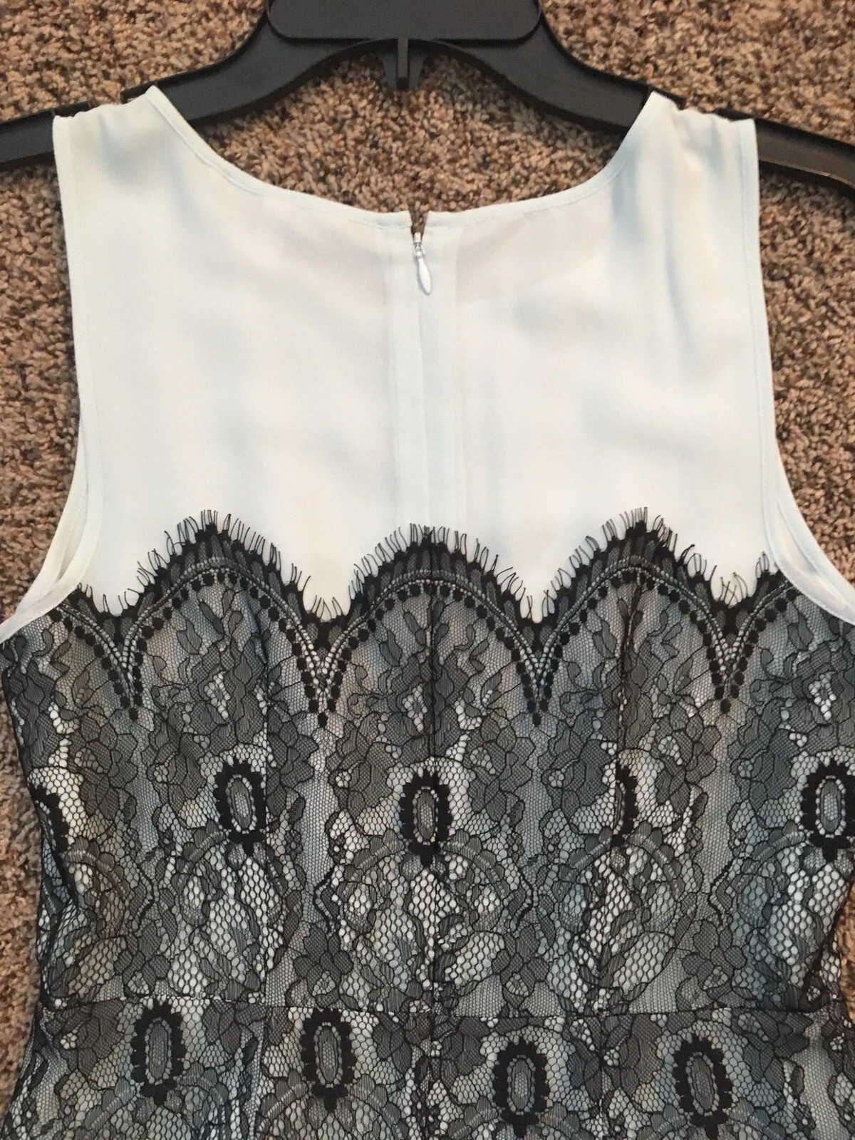 UNDERCOVER Abito Victoria’s Secret blu nero pizzo senza maniche taglia 2 (o 0) foderato nuovo