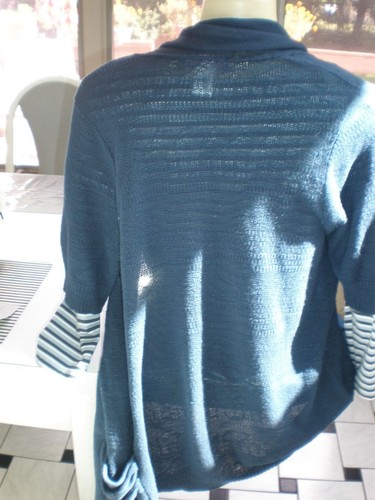 JUEGO DE CAMISA Y CHALECO A RAYAS AZUL MARINO TALLA GRANDE Y CAMISA TALLA M PEQUEÑA - Imagen 3 de 6