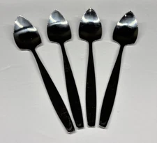 Set of 4 vintage Grapefruit Spoons Stainless Steel Serrated Edge Made in Taiwan